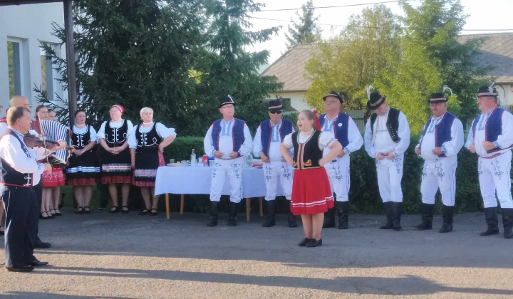 stavanie mája